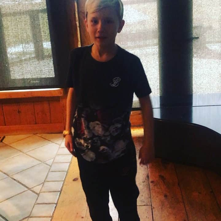 ジャクソン・ビーバーのインスタグラム：「Gucci and the Rolex lol #flex」