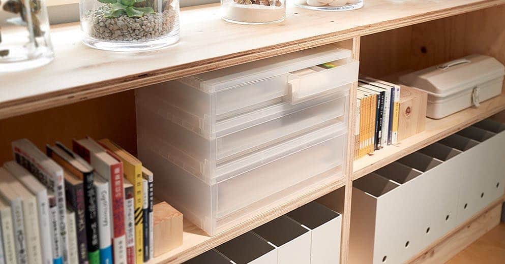MUJI USAさんのインスタグラム写真 - (MUJI USAInstagram)「The PP Storage Cases can be stacked and used together to fit your shelf spaces. Available in stores or online. #muji #mujiusa #organization #storage」3月21日 7時05分 - mujiusa