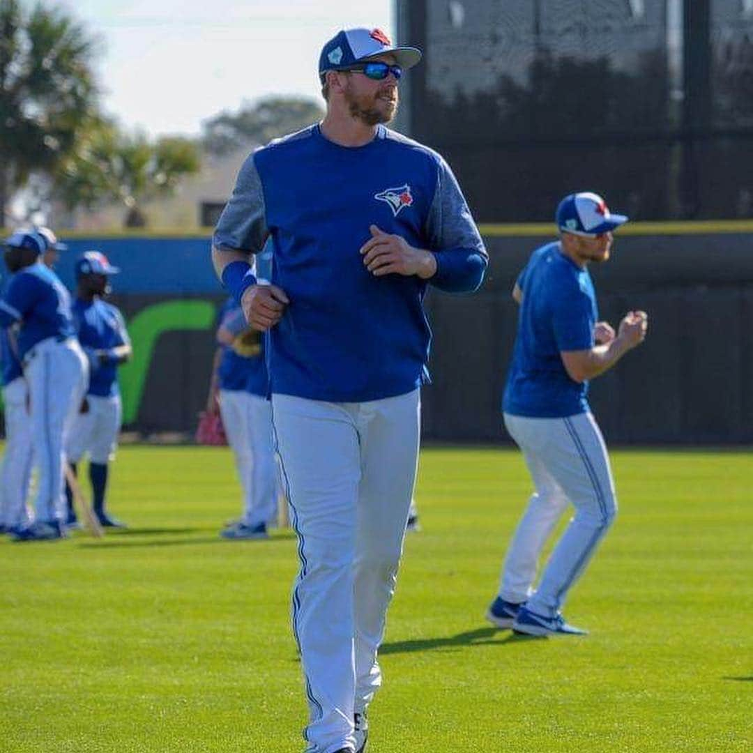 トロント・ブルージェイズさんのインスタグラム写真 - (トロント・ブルージェイズInstagram)「Happy #FirstDayOfSpring — a reminder that baseball season starts NEXT WEEK! 👍👍👍」3月21日 7時09分 - bluejays