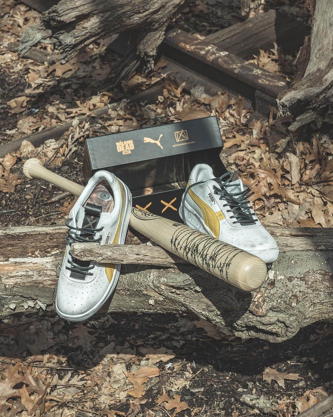 Foot Lockerさんのインスタグラム写真 - (Foot LockerInstagram)「Hunt or be hunted. The Foot Locker exclusive @AMCTheWalkingDead Collection featuring #Puma GV Special x The Walking Dead and @sluggernation x The Walking Dead Bat Launching 3/25, Select Stores and Online Stay Tuned for More Info」3月21日 7時21分 - footlocker