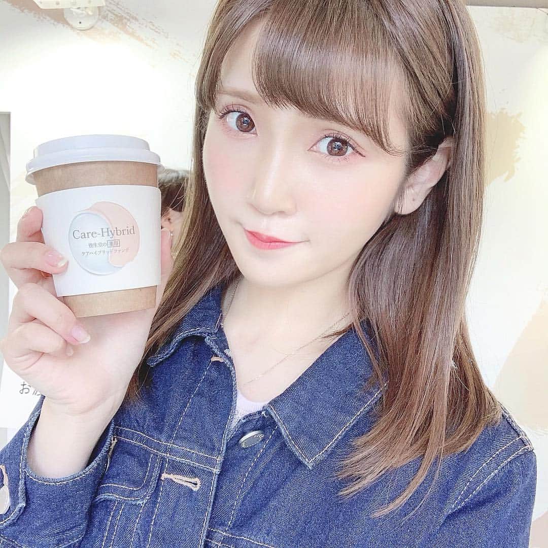 のインスタグラム：「ㅤ 表参道でやっている資生堂のイベントに 参加して薬用ケアハイブリットファンデを 付けてもらったよ〜🌸 ㅤ 普段ファンデーションをつけてない私でも 付けてる感じがしないくらい軽くて サラサラでとってもよかった♡ ㅤ #ケアハイブリッドファンデ #3500時間 #薬用ファンデ #ファンデーション #資生堂体感イベント #pr #dプログラム #なめらかな仕上がり #薬用肌あれケア #薬用 #薬用スキンケアファンデーション #肌あれの時につけたくなるファンデ #ときどき敏感肌」