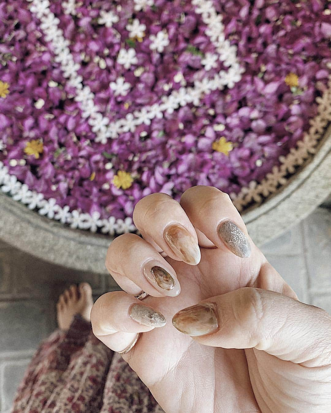 mananailsさんのインスタグラム写真 - (mananailsInstagram)「I'm in Sri Lanka🇱🇰 art by @moonlit_kaori #mananails_travel」3月21日 18時07分 - mananails