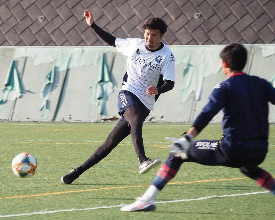 FC町田ゼルビアさんのインスタグラム写真 - (FC町田ゼルビアInstagram)「鹿児島戦に向けたトレーニングより トップチームは3月24日（日）にアウェイの白波スタジアムで鹿児島ユナイテッドＦＣと対戦します。 初顔合わせの相手になります。勝ち点3を目指して戦いますので是非勝利への後押しよろしくお願いします！ . #jleague #j2league #zelvia #➕1 #すべては掴み取るために」3月21日 18時18分 - fcmachidazelvia