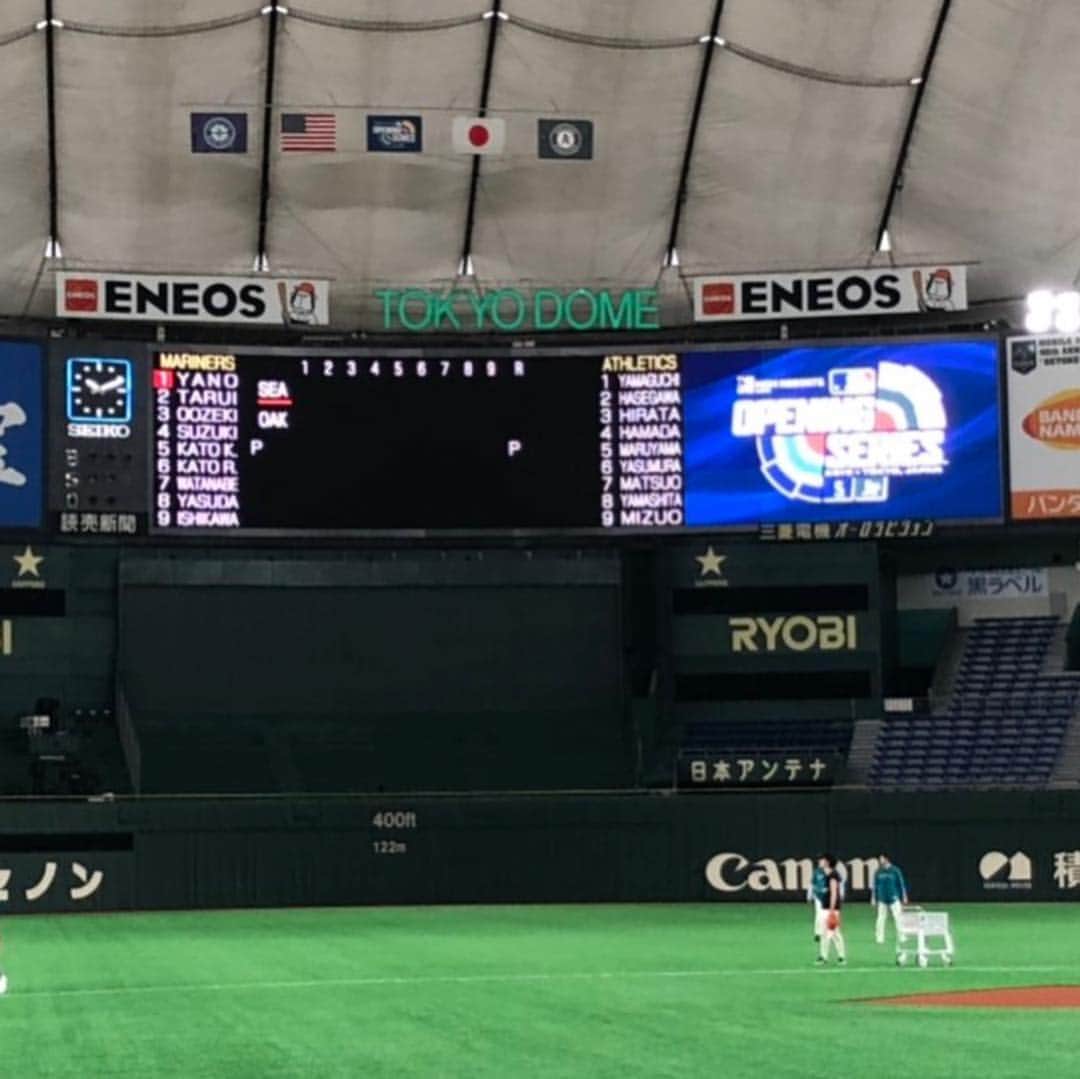 松尾駿さんのインスタグラム写真 - (松尾駿Instagram)「とに明先輩と野球してきました。 マジメジャーでした！ @kenjiimao くんありがとうございます。」3月21日 10時48分 - matsuoshun