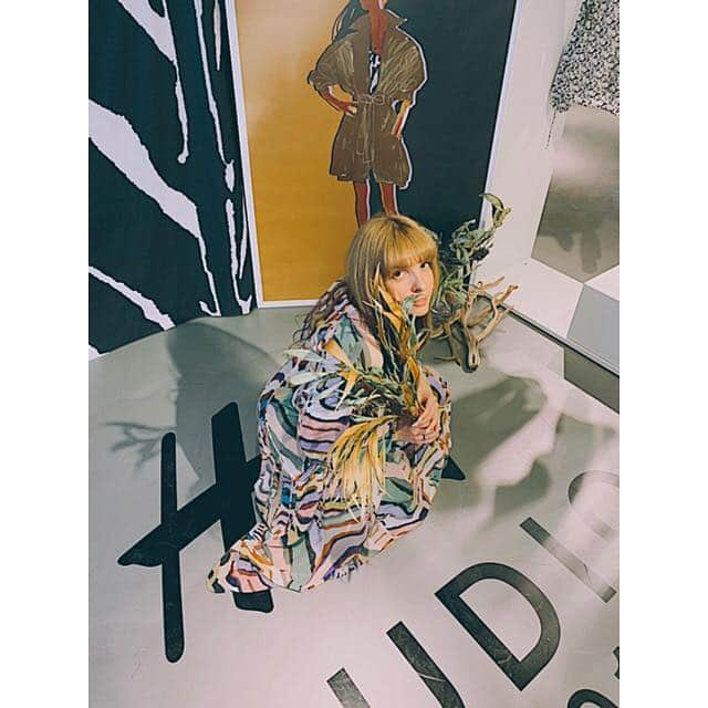 IVANさんのインスタグラム写真 - (IVANInstagram)「* H&M STUDIO S/S 2019 🧝🏻‍♀️👗🦓🐆🕊🧚🏻‍♀️💕💕 今日から💰😚✨✨ * #hmstudio#tokyo#japan#fashion#ss19 #今日から発売だよ #可愛いアイテム沢山 #かわいい #ワンピはピクニックにもディナーにも♡」3月21日 10時58分 - fresanaca