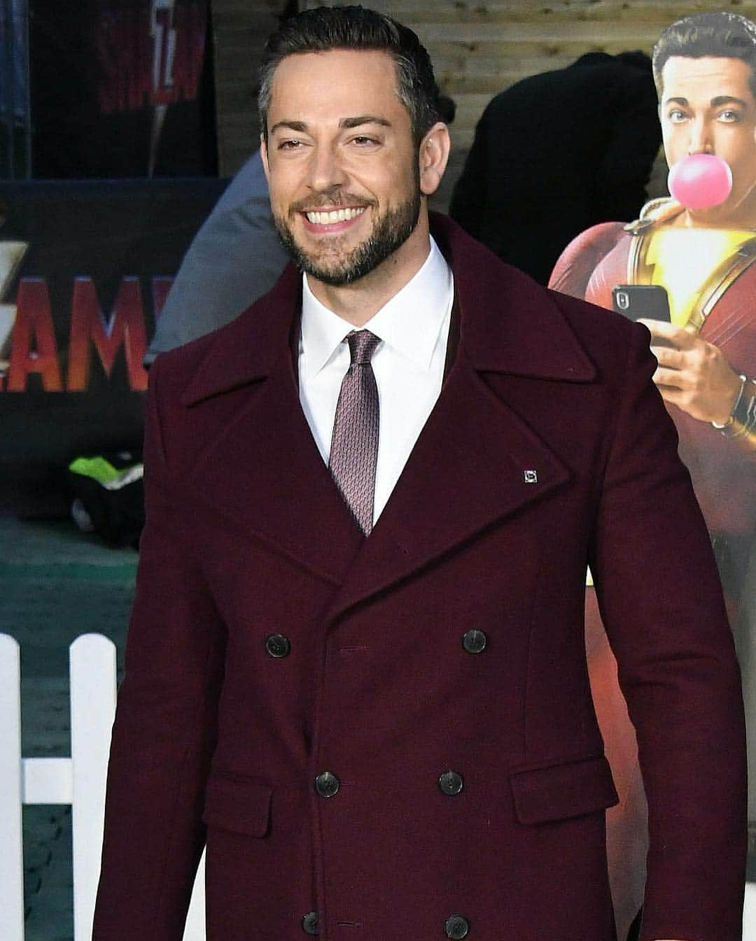 Just Jaredさんのインスタグラム写真 - (Just JaredInstagram)「@zacharylevi sports an @alfreddunhill suit and an @eidos coat while attending the @shazammovie Fun Fair Photocall! #ZacharyLevi #Dunhill #Eidos #Shazam Photos: Getty & INSTAR」3月21日 12時27分 - justjared