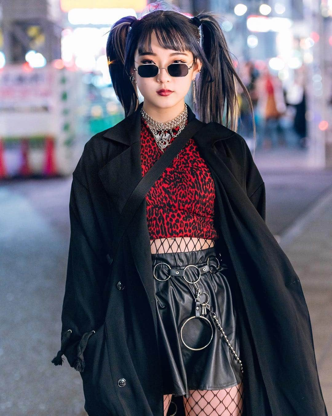 Harajuku Japanさんのインスタグラム写真 - (Harajuku JapanInstagram)「Tokyo Fashion Week day one street snaps!! Our snaps from Tokyo Fashion Week are being published each day on Vogue.com (@VogueRunway). Please check them all by clicking the link in our Instagram bio. Thank you to all of the amazing people we are meeting this week! Also, if you're in these snaps and you want to be tagged, let us know in the comments!!」3月21日 13時52分 - tokyofashion