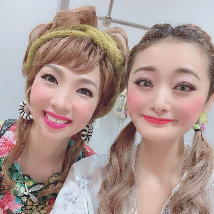 樹里咲穂さんのインスタグラム写真 - (樹里咲穂Instagram)「先輩たんと後輩たん✨ 樹里たんと美麗たん😆」3月21日 16時44分 - juripyon1028