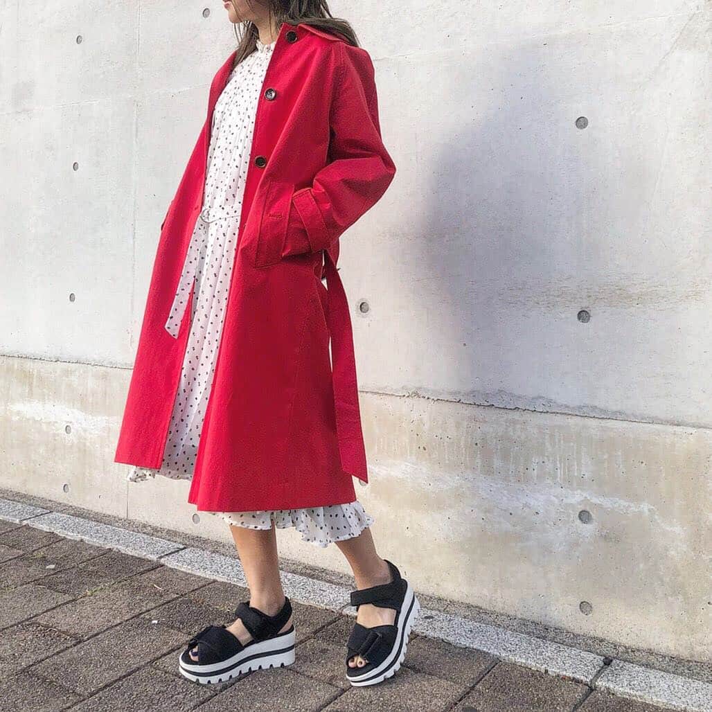 UNRELISHさんのインスタグラム写真 - (UNRELISHInstagram)「. . SPRING COAT -24(Sun) . 対象のトレンチコートが1,000yen OFF！！ . . ▶︎ステンカラートレンチコート 15,800yen . . . #UNRELISH #トレンチコート #ロングトレンチ #ステンカラーコート」3月21日 16時39分 - unrelish_official