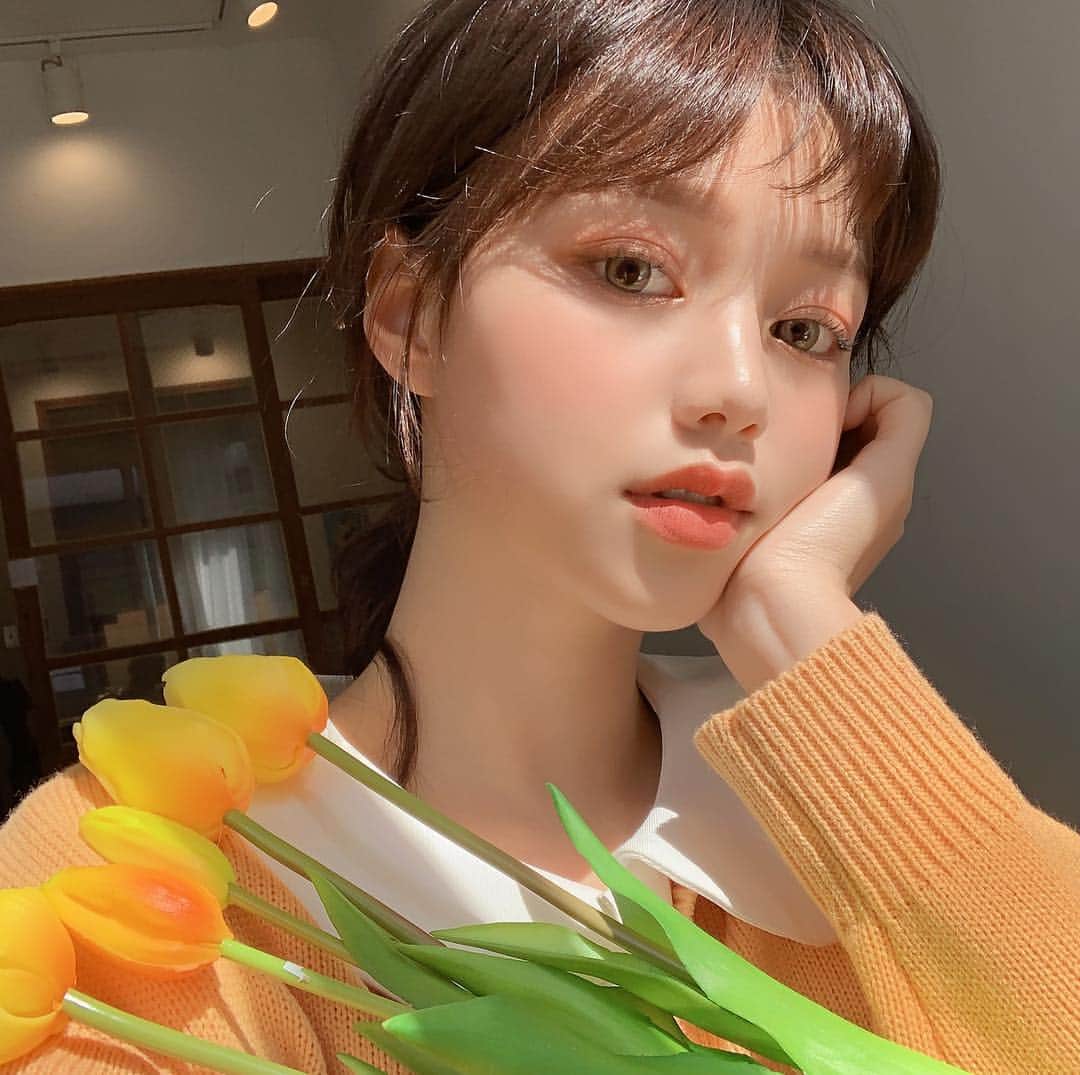 Chuuのインスタグラム：「봄🧡🧡 #chuuseoul」