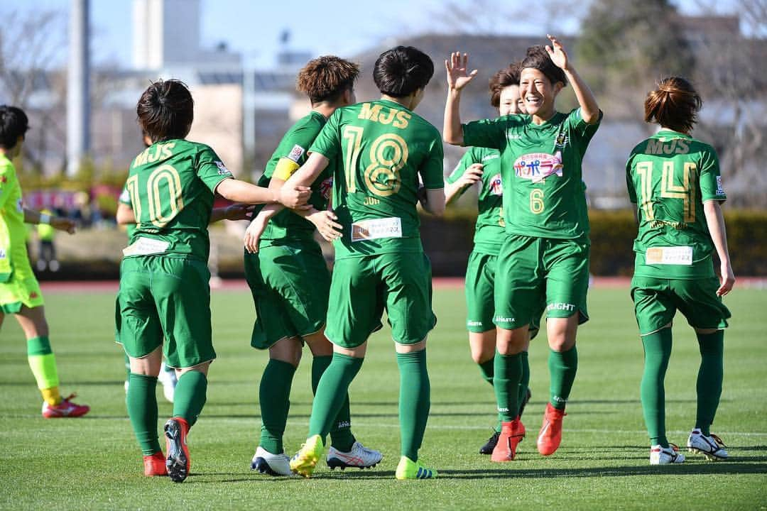 籾木結花さんのインスタグラム写真 - (籾木結花Instagram)「‪開幕戦、3-1で勝利しました！‬ ‪じゅんこ @jun_soccer524 、ベレーザでの初ゴールおめでとう^ ^‬ ‪3日後にはアウェイでの伊賀戦。すぐに切り替えて準備して行きたいと思います！‬ ‪風が強い中応援に来て下さったみなさん、応援ありがとうございました🐵‬ ‪#beleza‬」3月21日 18時46分 - nicole10_official