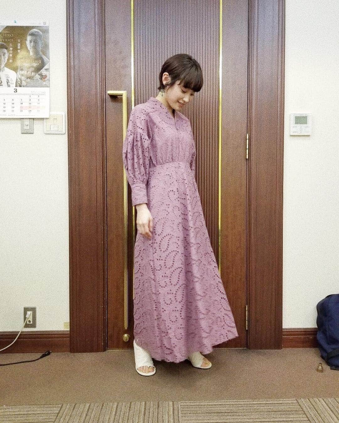 高橋愛さんのインスタグラム写真 - (高橋愛Instagram)「今日の衣装💜 ㅤㅤㅤㅤㅤㅤㅤㅤㅤㅤㅤㅤㅤ 👗 #etretokyo 👡#janesmith ㅤㅤㅤㅤㅤㅤㅤㅤㅤㅤㅤㅤㅤ 💎#chaco ㅤㅤㅤㅤㅤㅤㅤㅤㅤㅤㅤㅤㅤ #今日のたかはし #ばっしーカメラ」3月21日 19時29分 - i_am_takahashi