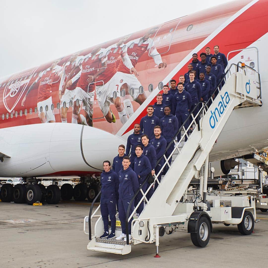 アーセナルFCさんのインスタグラム写真 - (アーセナルFCInstagram)「✈️ All aboard the @emirates A380 to Dubai! . . #ArsenalInDubai」3月21日 19時57分 - arsenal