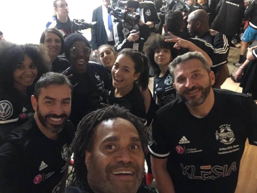 ロベール・ピレスのインスタグラム：「Charity match for @variété scf  raising money for gender equality @fondationdesfemmes」