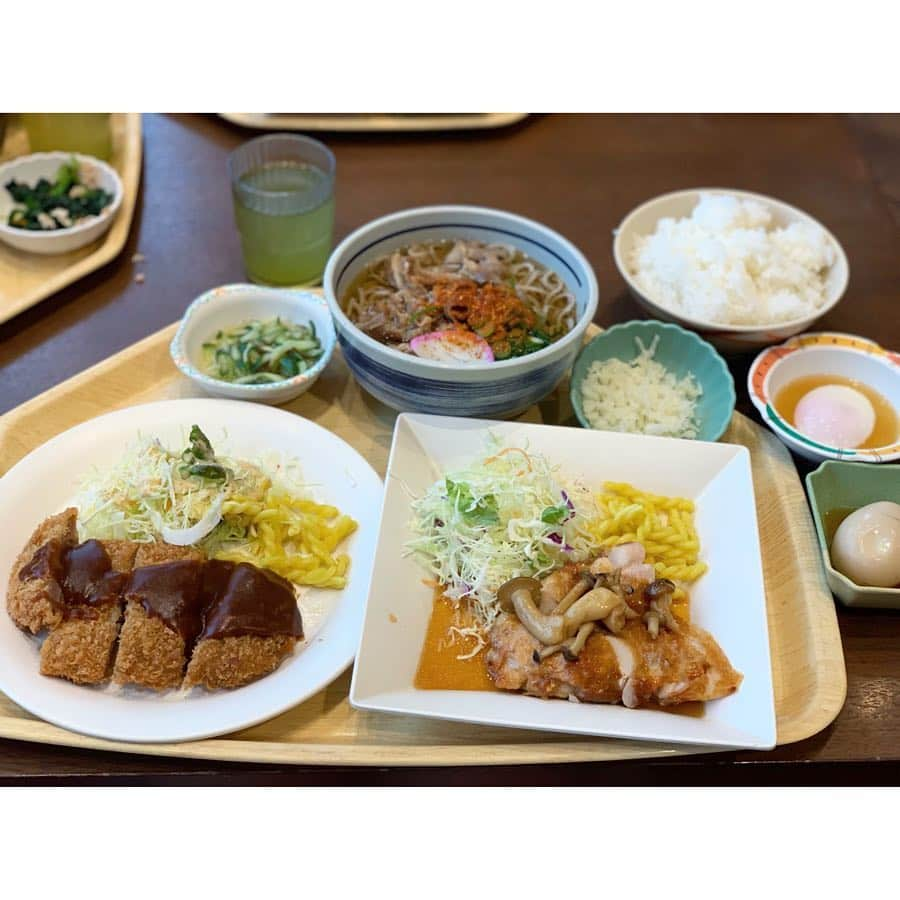 もえのあずきさんのインスタグラム写真 - (もえのあずきInstagram)「ABC朝日放送さんの社員食堂いけたぁ💓 なんとたまたま全メニュー半額dayという奇跡😚✨ #abc朝日放送#朝日放送#社員食堂#社食#テレビ局#ビフカツ」3月21日 20時57分 - moeazukitty