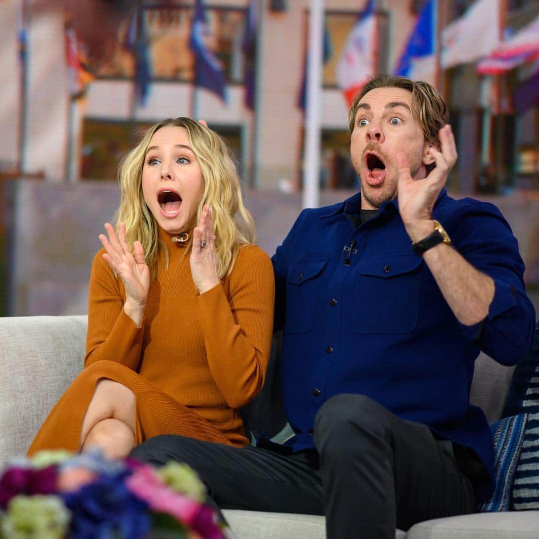 E! Onlineさんのインスタグラム写真 - (E! OnlineInstagram)「The (Kristen) bell has rung and sex-ed is now in session with Dax Shepard: "I am anti having sex to get approval.  I am anti having sex to get someone to like you or to gain status in a social circle, but if my daughters are horny and they have decided they want to have sex, I am very pro sex." (📷: Nathan Congleton/NBC)」3月21日 21時10分 - enews