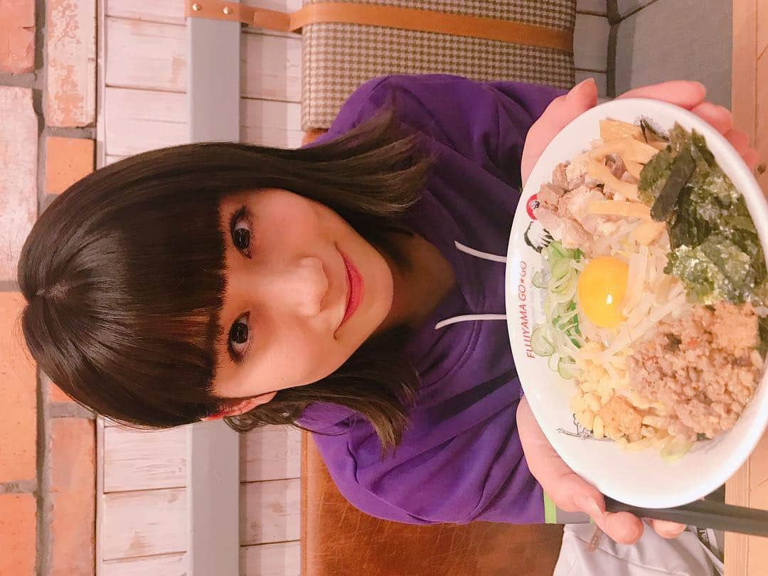 坂本遥奈さんのインスタグラム写真 - (坂本遥奈Instagram)「今日もゴーゴー🍜 大好きゴーゴー🍜 2月に名古屋PARCOに新しくできたの！！ 初めてこの店舗行ってきたけど、なんだかオシャレだった！！！美味しかったー😋😋 この後はラジオ🍜 #FUJIYAMA55」3月21日 21時36分 - haruna_sakamoto_official