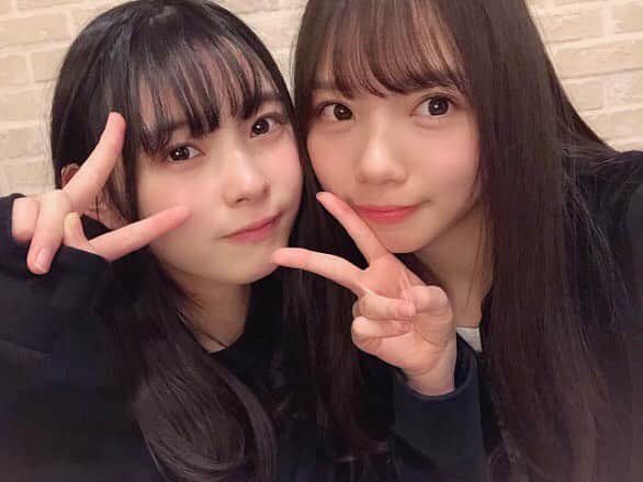 河田陽菜のインスタグラム：「きょんこめみコンビめっちゃ好き💙 ・ ・ ・ #柿崎芽実#齊藤京子#日向坂46#けやき坂#けやき坂46#欅坂46#けやき坂46好きな人と繋がりたい#日向坂46好きな人と繋がりたい」