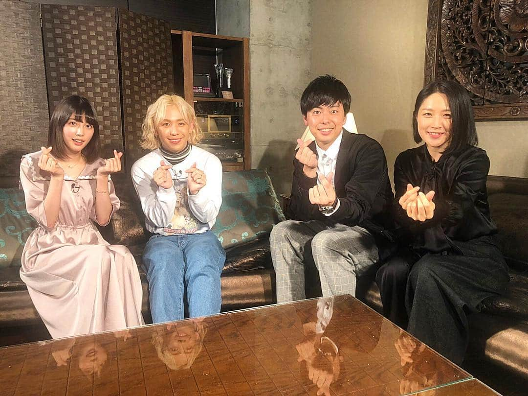 西村真二さんのインスタグラム写真 - (西村真二Instagram)「コイカリ特番in沖縄 3/28（木）深夜0:20から放送 #やってきました #年に1回の沖縄特番 #ゲストは去年に続き沖縄出身のりゅうちぇるさんと松田るかちゃん #久しぶりに会えて嬉しかった #そして2人とも相変わらずコメントオモロすぎ #収録終わりにるかちゃんとラーメン話で盛り上がれてテンアゲ #オンエアー絶対に観てね #コイカリ #りゅうちぇる #松田るか #犬山紙子 #ラフレクラン  #西村真二」3月21日 22時11分 - shinji_nishimura0630