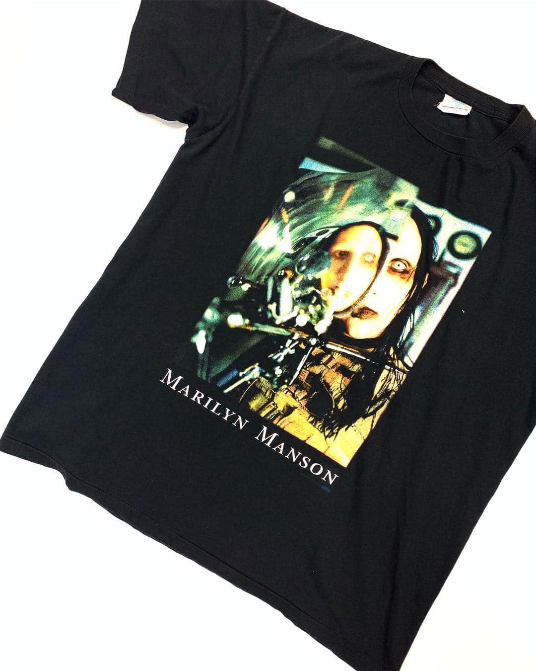のインスタグラム：「JAMMRU 入荷オープンは3/23です！ 3/23 NEW ARRIVAL!! [#jammru_tee] '97 MARILYN MANSON .  商品のお問い合わせは3/25月曜日以降お電話で承ります。 . #お問い合わせはお電話で承ります #jammru #osaka  #fashion  #streetstyle  #streetfashion  #vtg  #vintage  #used  #usedclothing  #古着 #古着屋 #ファッション #70s #80s #90s #vintageshirt#Tshirt#tee#vintagetshirt#rocktshirt#bandtshirt#marilynmanson」