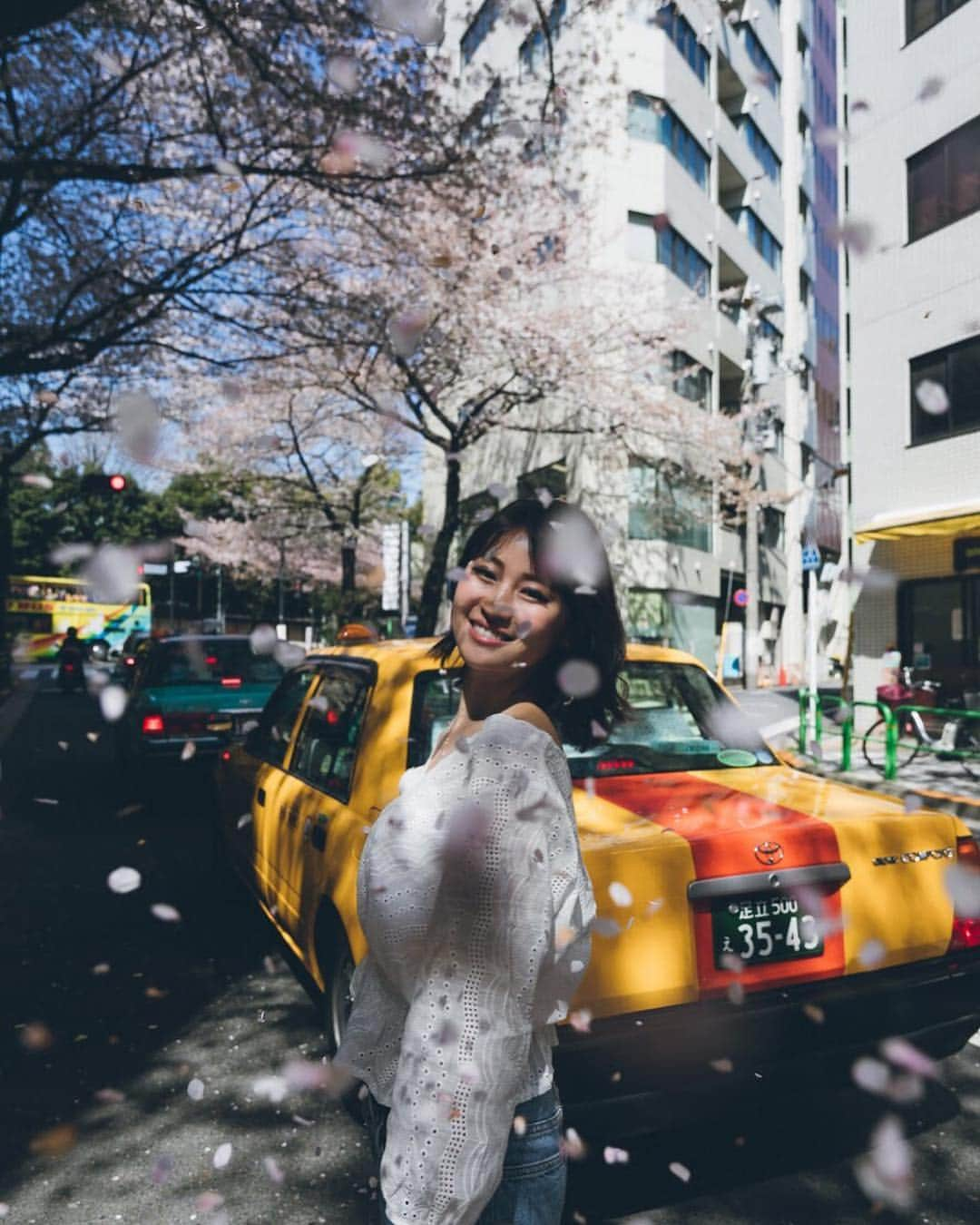 MEGUのインスタグラム：「Sakura🌸season🇯🇵:) . photo by @yuma1983 . . . . . . . #postthepeople #portraitpage #pursuitofportraits #sonyimages #alphacollective #makeportraitsnotwar #sonyalpasclub #hinfluencercollective #quietthechaos #japan_of_insta #waitingontheworld #theportraitpr0ject #portraitoftheday #bestportraits #bravogreatphoto #creative_portraits #portraits_mf #portraitgames #portrait_vision #makeportrait #wonderful_places #hypebeast #nextvisualportraits #urbanandstreet #kdpeoplegallery #streetactivity #lovers_nippon #wu_japan #cherryblossom #japan_focus」