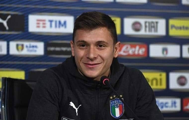 サッカーイタリア代表さんのインスタグラム写真 - (サッカーイタリア代表Instagram)「#Nazionale🇮🇹 La grinta di 🗣️ #Barella: “Sono uno che in campo dà sempre tutto, ma devo segnare di più” . Il centrocampista del Cagliari è uno dei 14 esordienti del nuovo corso targato Roberto Mancini: “Il Ct sta dando tanta fiducia ai giovani” . . #VivoAzzurro #Azzurri #EuropeanQualifiers #EURO2020 #ItaliaFinlandia」3月21日 23時33分 - azzurri