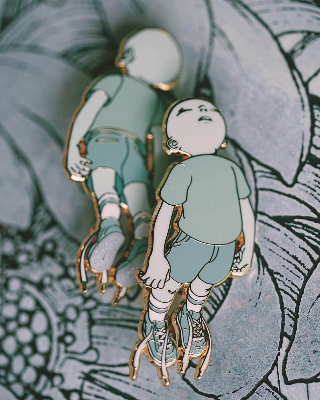 ジェームス・ジーンさんのインスタグラム写真 - (ジェームス・ジーンInstagram)「✨Descendents pin set, available now. 🔗 in Bio」3月22日 0時01分 - jamesjeanart