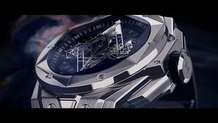 のインスタグラム：「With harmony and proportion, #Hublot and @SangBleu create an intriguing and eye-catching timepiece. New #BigBangSangBleu II in Titanium. Limited edition of 200 pieces. #HublotBaselworld #Baselworld #Baselworld2019 @mxmttt」