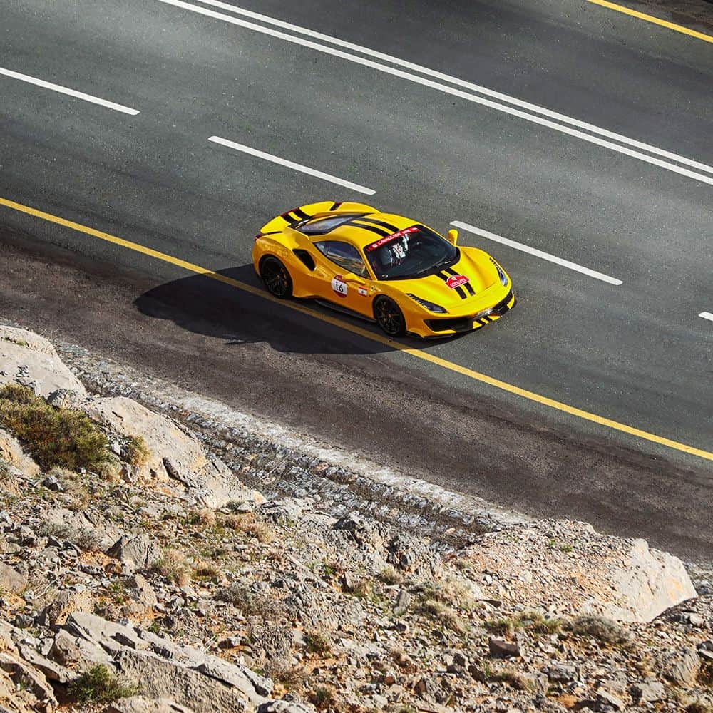 フェラーリさんのインスタグラム写真 - (フェラーリInstagram)「#Ferrari488Pista: raise the bar and prepare for raw power with a model made for delivering a track-inspired experience. #UAE #CarsWithoutLimits #DrivingFerrari」3月22日 1時01分 - ferrari