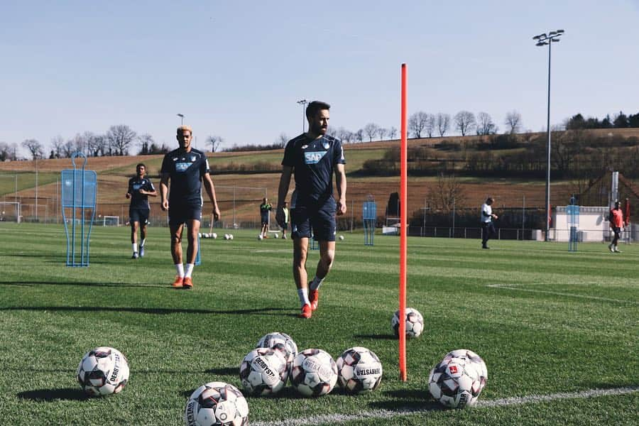 TSG1899ホッフェンハイムさんのインスタグラム写真 - (TSG1899ホッフェンハイムInstagram)「⚡️ #ThursdayTraining」3月22日 1時03分 - tsghoffenheim