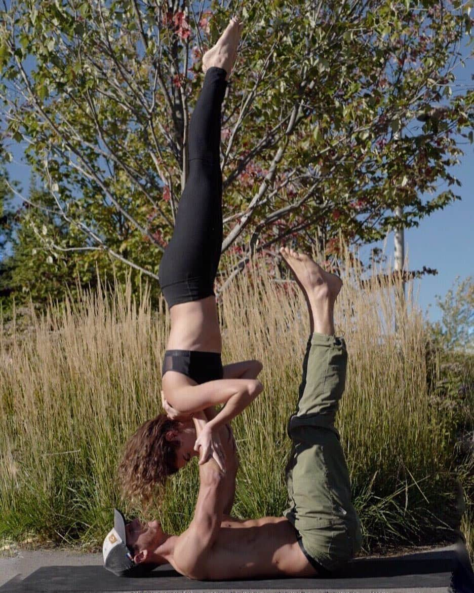 ニッキー・リードさんのインスタグラム写真 - (ニッキー・リードInstagram)「Balance. 🤸‍♀️」3月22日 2時02分 - nikkireed