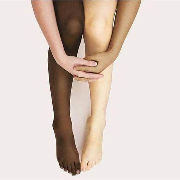 ジュールスミスさんのインスタグラム写真 - (ジュールスミスInstagram)「Our skintones have beautiful variety, but our souls are the same color. 👱🏻‍♀️👱🏼‍♀️👱🏽‍♀️👱🏾‍♀️👱🏿‍♀️ #equality #loveeveryone #racialdiscriminationday #IDERD」3月22日 2時00分 - julessmithjewel