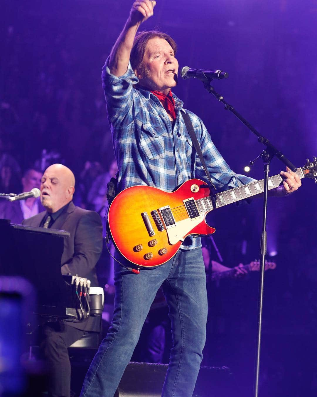 ジョン・フォガティさんのインスタグラム写真 - (ジョン・フォガティInstagram)「Played Up Around The Bend and Fortunate Son with @billyjoel tonight. Had a blast! 📷 @myrnasuarezphoto」3月22日 12時36分 - johnfogerty