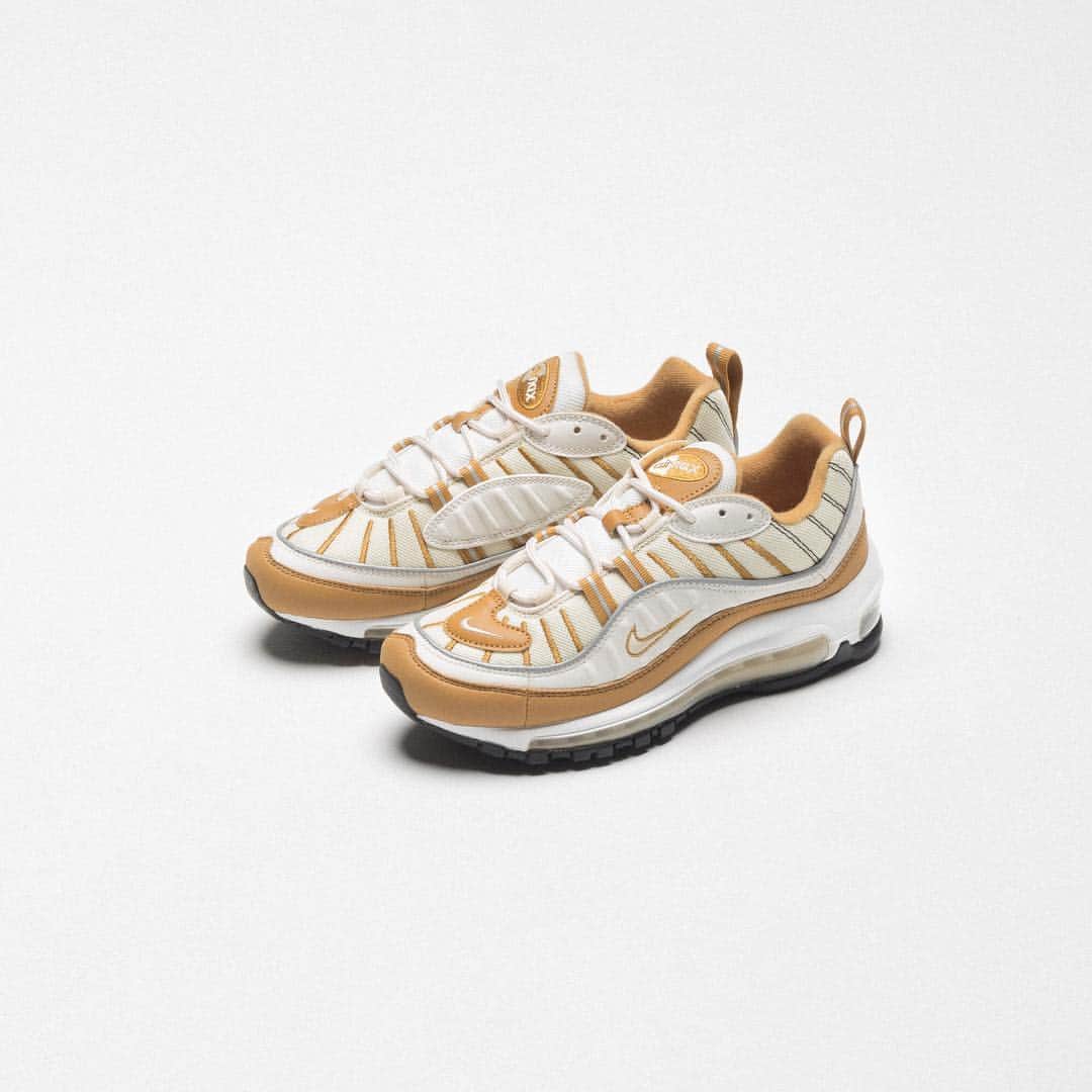 UNDFTDさんのインスタグラム写真 - (UNDFTDInstagram)「Nike Women's Air Max 98 // Available Now at Select Undefeated Chapter Stores and Undefeated.com」3月22日 4時26分 - undefeatedinc