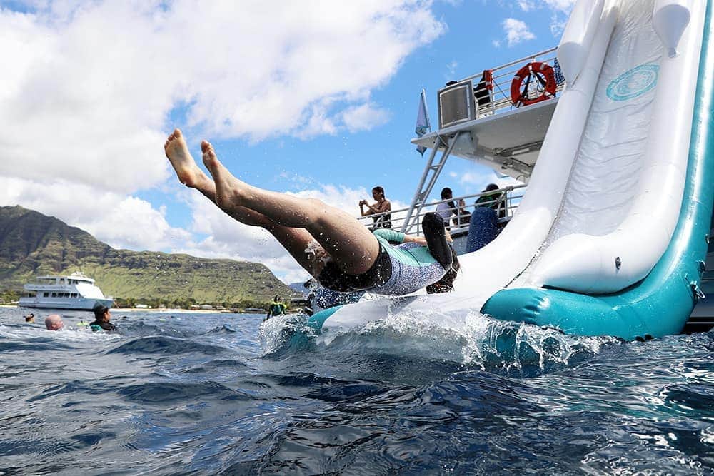 And Youさんのインスタグラム写真 - (And YouInstagram)「Don't just jump into the ocean... FLY into the ocean 🚀. . . . #waterslide #getoutdoors #oceanadventure #luckywelivehawaii #dolphinsandyou」3月22日 4時26分 - dolphinsandyou