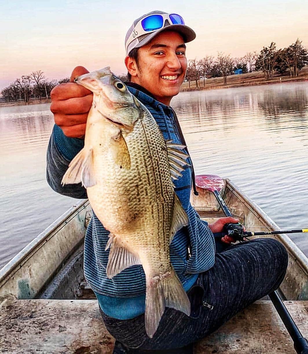 Filthy Anglers™さんのインスタグラム写真 - (Filthy Anglers™Instagram)「First “Sand bass” I think we have ever posted, anyone ever catch one? I may not know much about em’ but I know one thing, that’s a full belly. Our buddy @samuelkramerfishing snapped this photo of non instagrammer Talon showing off his catch with his Filthy Shawsheen polarized lenses. Great catch Talon, you my friend are Certified Filthy www.filthyanglers.com #filthyanglers #getfilthy #hunting #bassfishing #fishing #fishon #fishingislife #largemouthbass #smallmouth #largemouth #bigbass #outdoors #fishforlife #ladyangler #stubborn #nature  #girlswhofish #angler #sportfishing  #fishingtrip #iamsportsman #sandbass」3月22日 4時59分 - filthyanglers