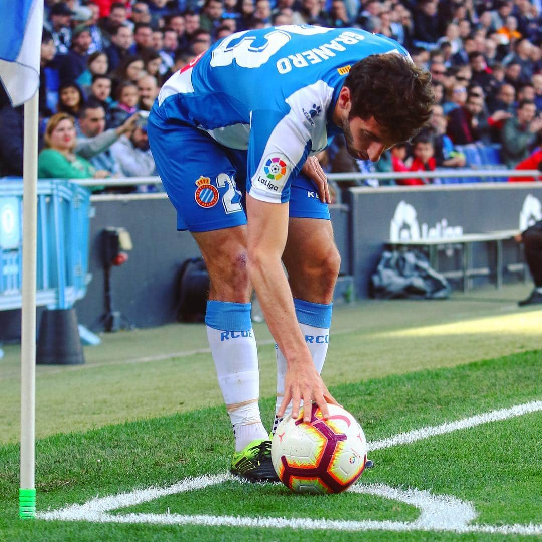 LFPさんのインスタグラム写真 - (LFPInstagram)「Who would you choose to take the corner kicks from your team? 🤨 • #Granero #Espanyol #Choose #Corner #Kick #Best #LaLiga」3月22日 5時06分 - laliga