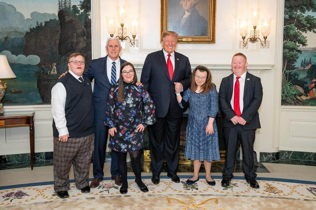 ドナルド・トランプさんのインスタグラム写真 - (ドナルド・トランプInstagram)「"We will always support the dreams of those with Down syndrome, and respect and honor the sanctity of their lives, at every stage." #WDSD19」3月22日 6時08分 - realdonaldtrump