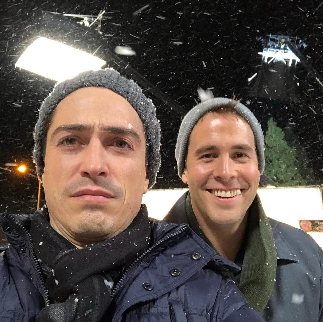 ベン・フェルドマンさんのインスタグラム写真 - (ベン・フェルドマンInstagram)「In tonight’s episode of #superstore, there’s a blizzard & @jonnybarin grows an extra tooth.」3月22日 7時17分 - benmfeldman