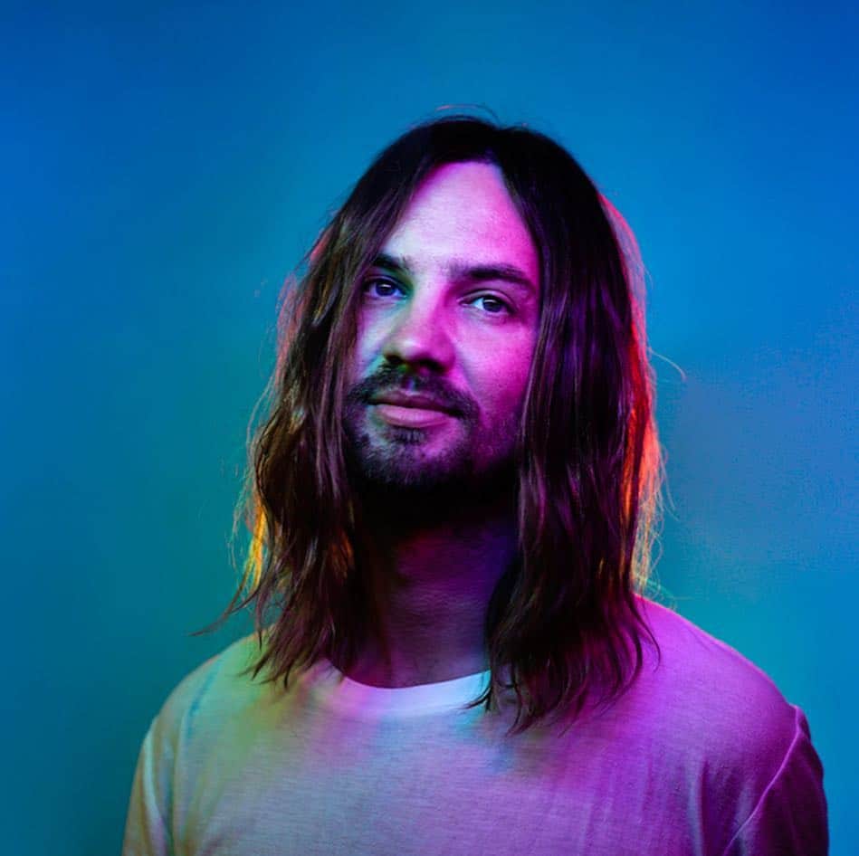 ホステス・エンタテインメントさんのインスタグラム写真 - (ホステス・エンタテインメントInstagram)「‪テーム・インパラ @tame__impala が突如新曲「Patience」をリリース🦋 バンドの真骨頂であるアシッドで心地よい陶酔感に浸れる美しい楽曲がまたひとつ😭✨ グラミー賞にもノミネートされた傑作『カレンツ』以来、約4年ぶりとなるアルバムの発表にも期待が高まります🎨‬ #tameimpala」3月22日 13時16分 - hostessentertainment