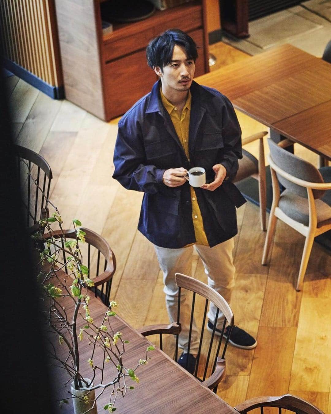 のインスタグラム：「2枚目の写真見てなに話してたか思い出そうとしても全然思い出せへん。  そないツボることなかなかないで。  #stripedepartment」
