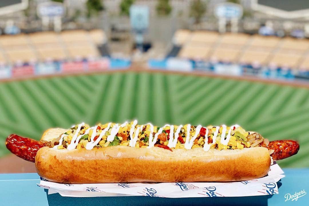 Los Angeles Dodgersさんのインスタグラム写真 - (Los Angeles DodgersInstagram)「A sneak peek at a few new food items at Dodger Stadium in 2019! See the full lineup at Dodgers.com/insider.」3月22日 9時29分 - dodgers
