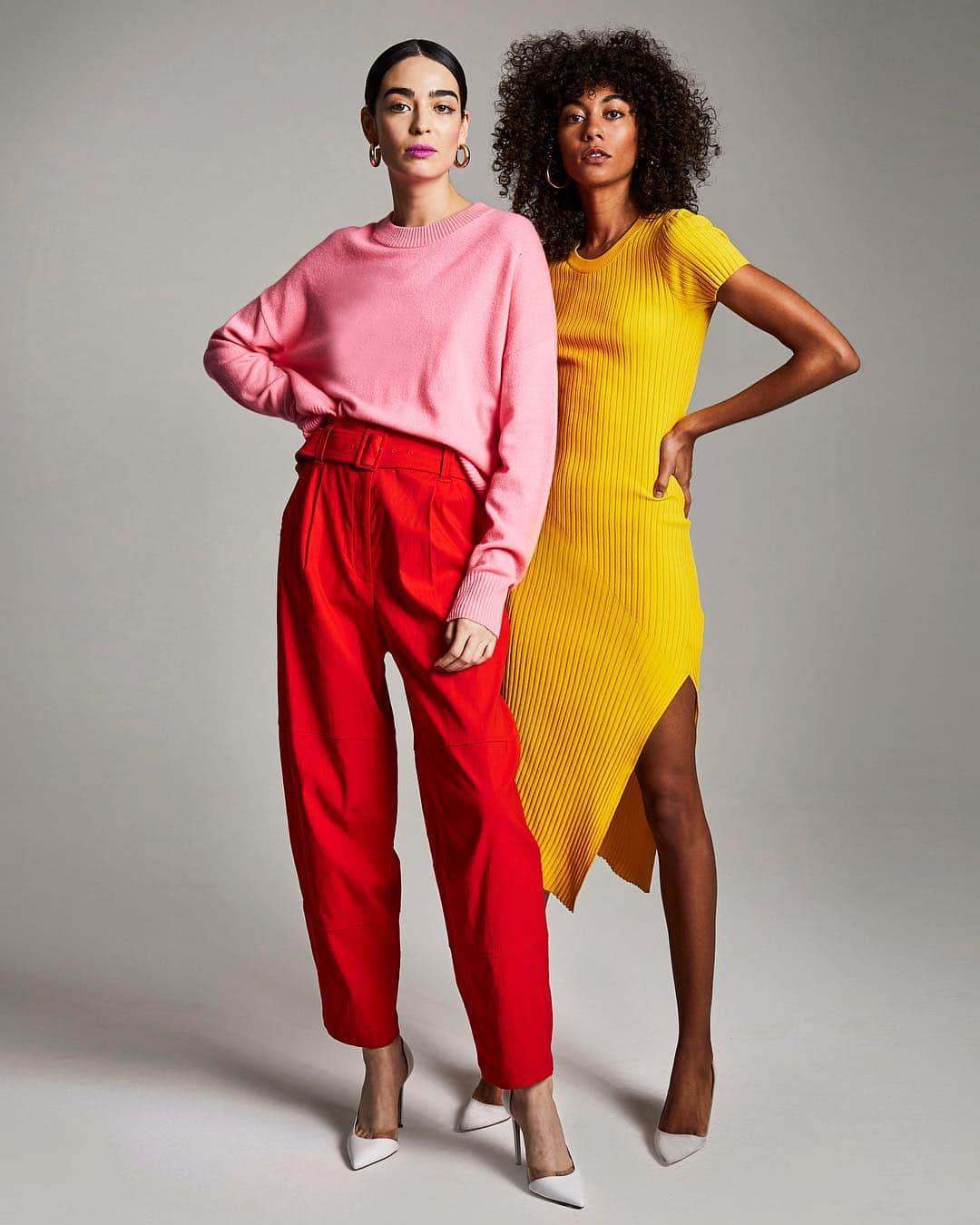 のインスタグラム：「Better together 👯‍♀️ The Dilone sweater, Cooper pant and Minetta dress will take you boldly into Spring #yellow #pink #red #alc」