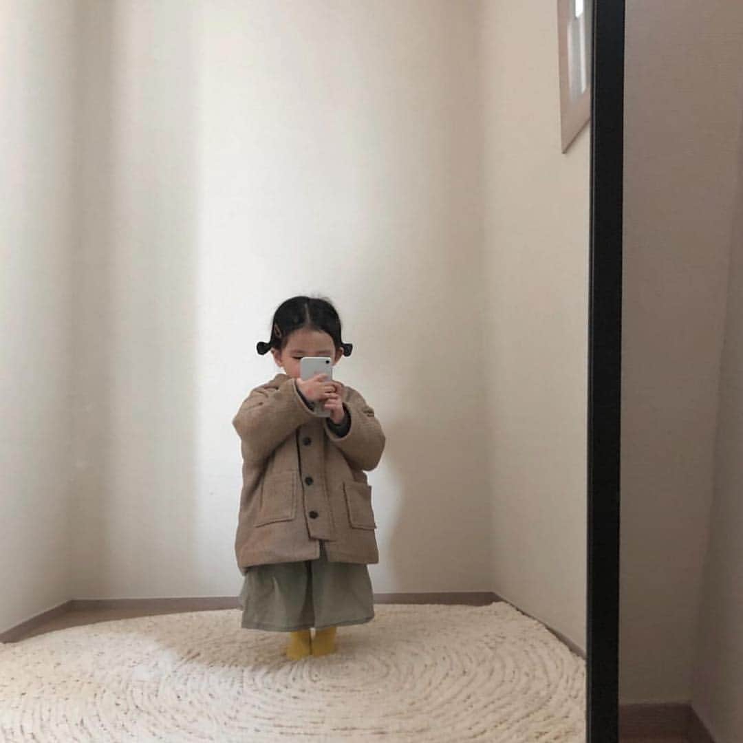 The Cool Hunterさんのインスタグラム写真 - (The Cool HunterInstagram)「New insta sensation @2ah.in #thecoolhunter #mirrorselfie」3月22日 9時55分 - thecoolhunter_