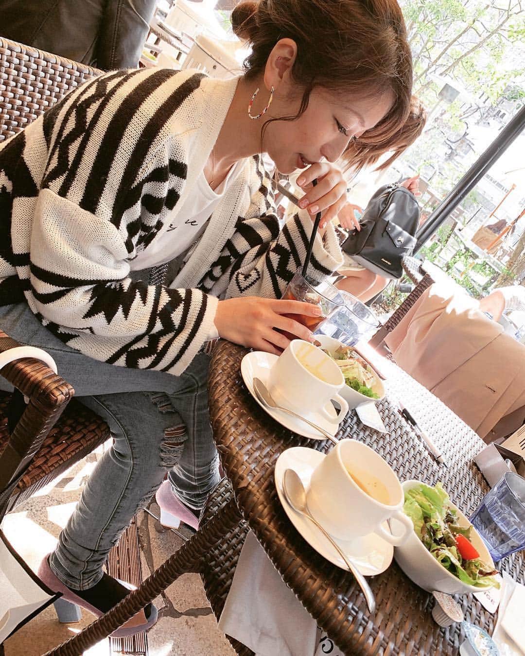 由井香織のグルメインスタ