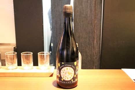 【ビール女子 -Beergirl.net-】さんのインスタグラム写真 - (【ビール女子 -Beergirl.net-】Instagram)「「TOKYO ALEWORKS」のタップルームと併設のビアパブが、2019年3月7日（木）にリニューアルします✨✨﻿ さらに、「TOKYO ALEWORKS」のビールの外販向け生産がスタートし、全国のビアバーで飲めるようになります🍻﻿ その詳しい内容をお届けします👏🏼﻿ ﻿ 2018年5月から、オリジナルビールづくりを体験できるプロジェクトとしてスタートしたのが「TOKYO ALEWORKS」。﻿ タップルームの名称は「IBU（Itabashi Brewers Unit）」でしたが、﻿ 今回のリニューアルをもって﻿ 「TOKYO ALEWORKS TAPROOM」に変更されました。﻿ ﻿ アメリカの最新醸造システムを導入し、﻿ さらにはビールの外販向け生産がスタート😳﻿ 「TOKYO ALEWORKS TAPROOM」だけでなく、﻿ 今後は全国のビアバー向けにビールをつくります✨﻿ ﻿ また、ボトルビール『Whisky Alliance Vol.1 秩父蒸留所バレルエイジドImperial IPA』の販売もスタート🍺﻿ ウイスキー好きなら誰もが知っている秩父蒸留所とのコラボビールです🙋‍♀️﻿ ﻿ ウイスキーが香る中で、しっかりとホップを感じられるビール🍻﻿ 後味にバニラのような甘みも残り、ウイスキー好きもビール好きも満足できる味わいです！！﻿ ﻿ ﻿ ﻿ ﻿ #ビール女子 #beergirl  #🍻 #ビール党 #ビール部 #ビール好き #ビール女子部 #beer #beerlover #beerstagram #beercollector #beerlove #instabeerofficial #lovebeer #craftbeer #beertime #cheers #japan #クラフトビール #tokyoaleworks #tokyoaleworkstaproom #ipa #秩父蒸留所」3月22日 10時43分 - beergirl_net
