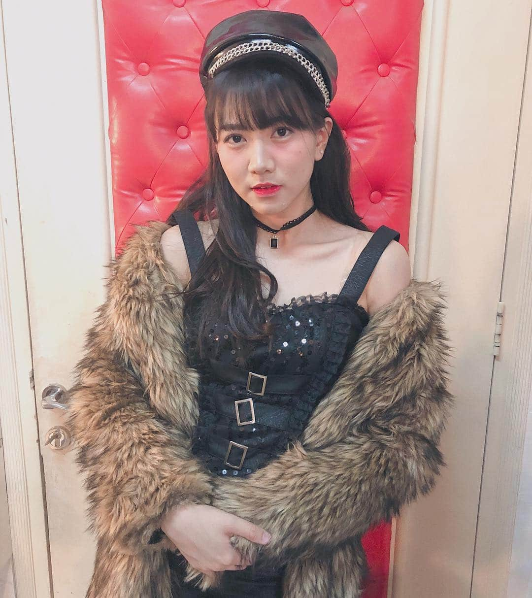 シャニア・ジュニアナタさんのインスタグラム写真 - (シャニア・ジュニアナタInstagram)「“Nata~aaasha ku memanggil namamu”🎶 #jkt48 #jkt48theater #theatersong」3月22日 10時46分 - shanju