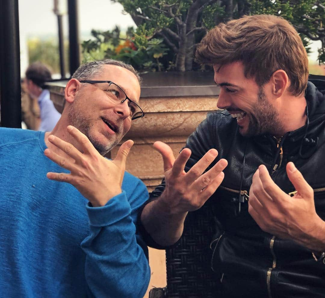 ウィリアム・レビーさんのインスタグラム写真 - (ウィリアム・レビーInstagram)「Can never get serious next to this guy!!! @zidewarren #americanpie #finaldestination #producer」3月22日 11時22分 - willevy