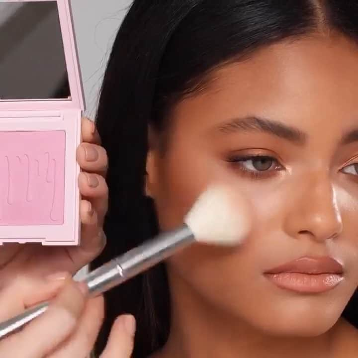 Kylie Cosmeticsのインスタグラム