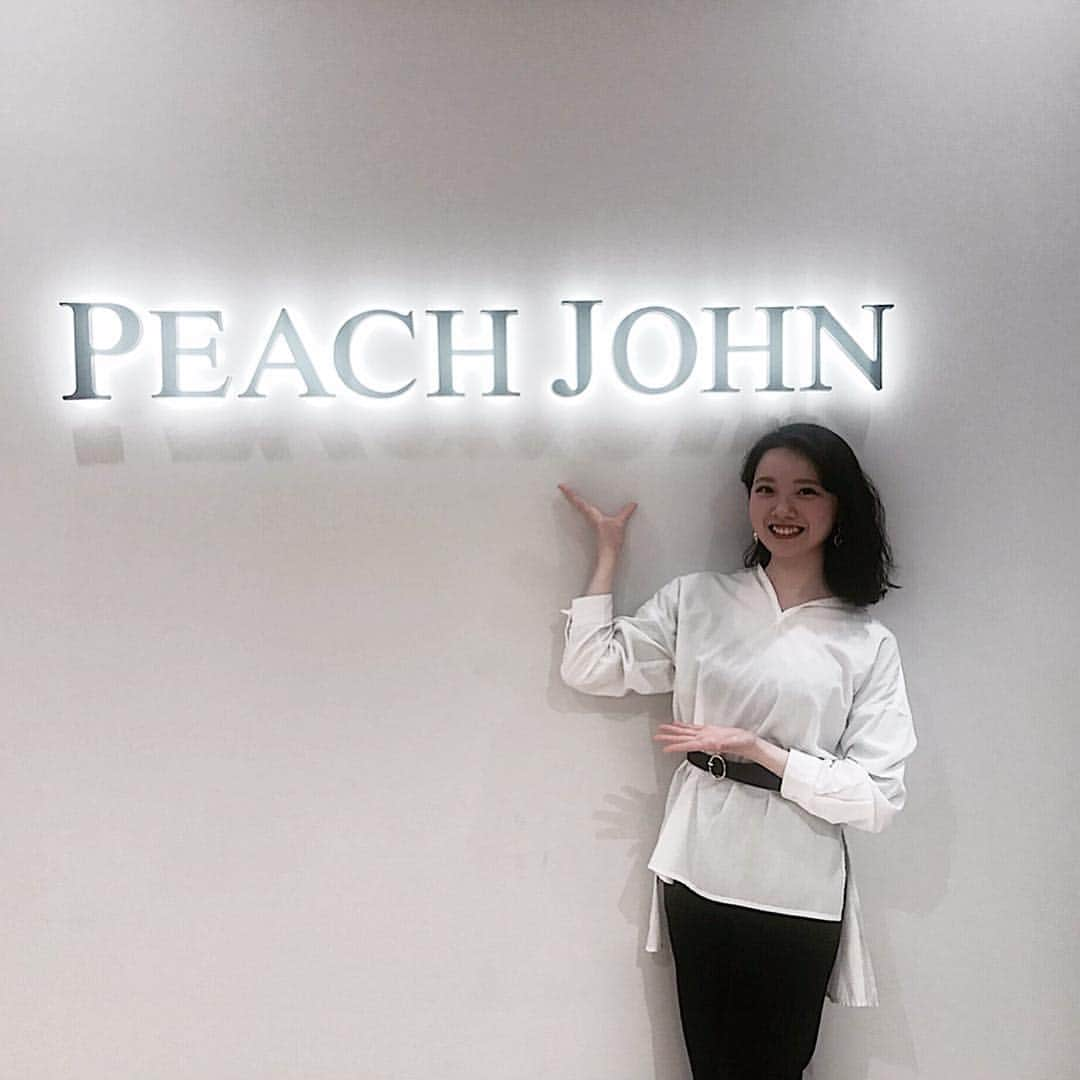 柴崎汐理さんのインスタグラム写真 - (柴崎汐理Instagram)「Peach John さんの展示会に招待して頂きました😍 可愛いものが沢山あってテンション上がりました！ ・ @maamrrio さんありがとうございます😊 ・ ・ ・ ・ ・ ・ ・ ・ ・ ・ ・ ・ #instagood #instalike #柴崎汐理 #拡散希望  #私服 #女子大生 #ポートレート #モデル #東京カメラ部 #撮影モデル#サロモ #作品撮り #撮影 #東京美女撮影部 #撮影依頼受付中 #撮影依頼募集中 #被写体 #渋谷 #代官山 #原宿 #表参道 #フォロー #フォローミー #peachjohn」3月22日 21時00分 - misskokudai18_2